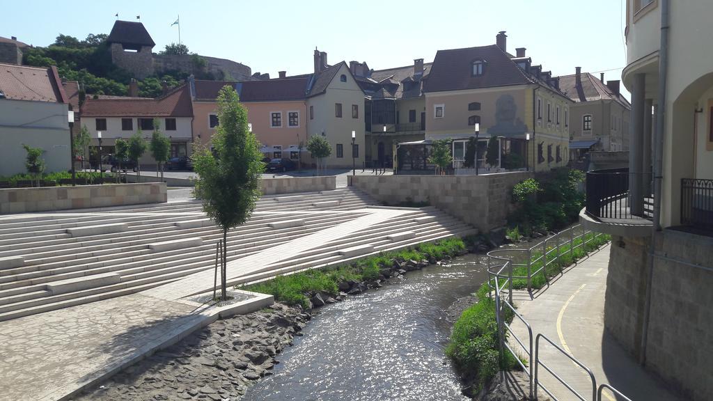 Orchidea Apartman Eger Zewnętrze zdjęcie